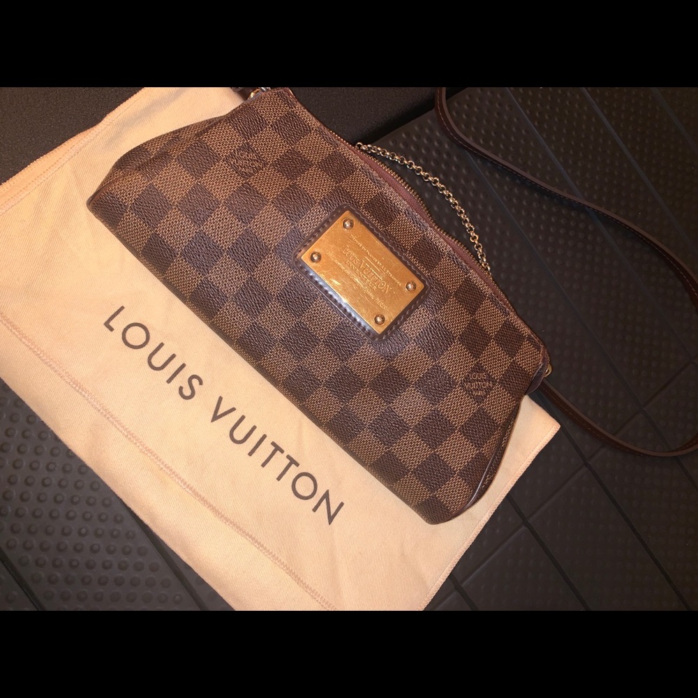 Louis Vuitton Damier Ebene Pochette Eva
